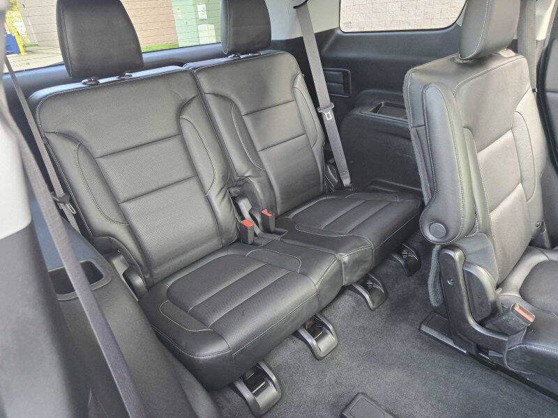 2019 GMC Acadia Image 8