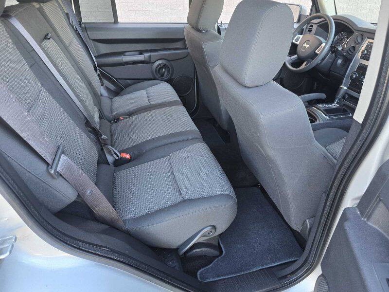 2008 Jeep Commander Image 7