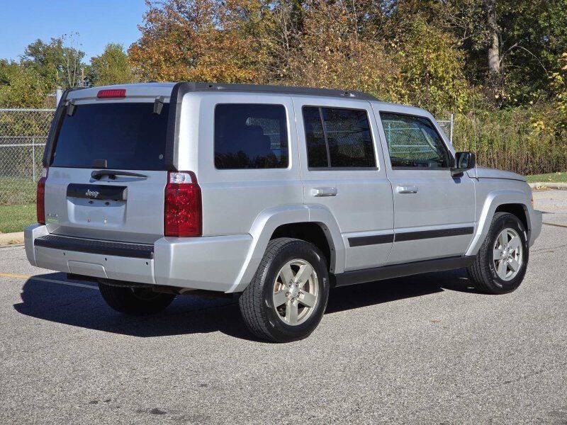 2008 Jeep Commander Image 18