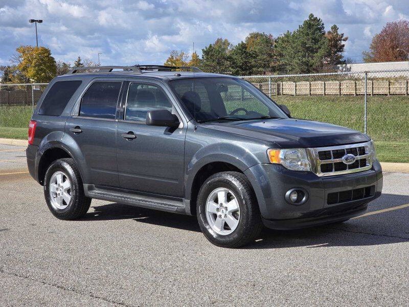 2009 Ford Escape Image 2