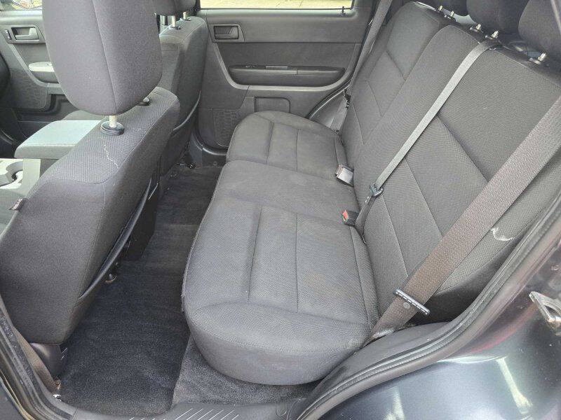 2009 Ford Escape Image 8