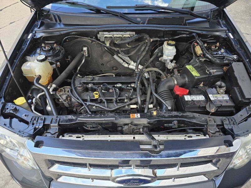 2009 Ford Escape Image 11