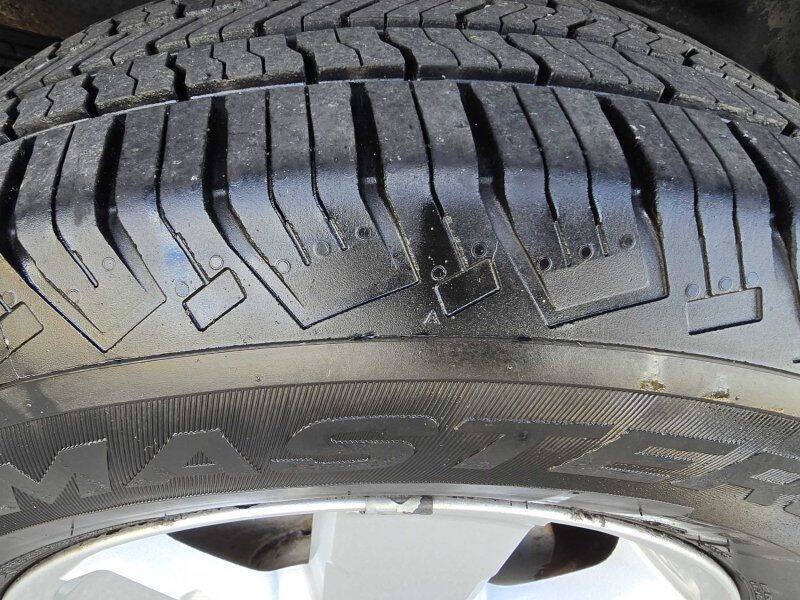 2009 Ford Escape Image 12