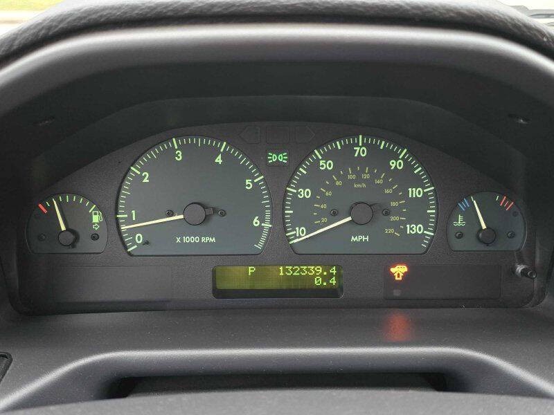 2002 Land Rover Range Rover Image 11