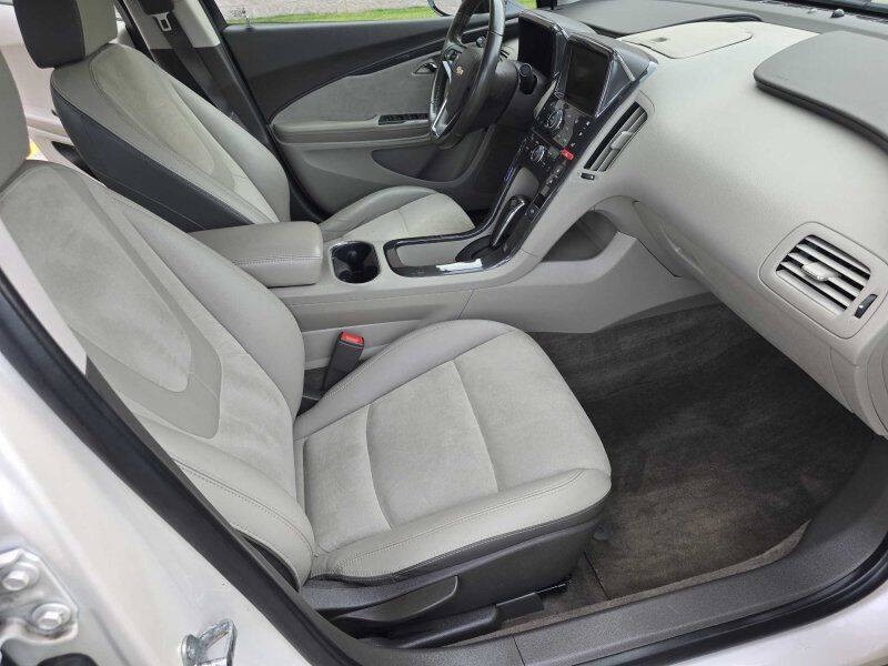 2014 Chevrolet Volt Image 5