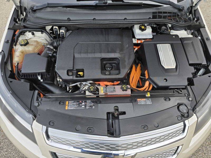 2014 Chevrolet Volt Image 11