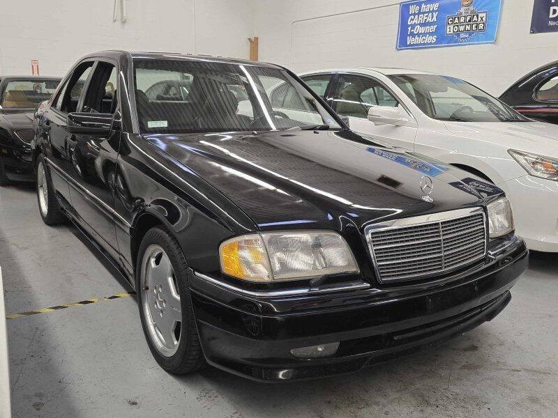 1995 Mercedes-Benz C-Class Image 2