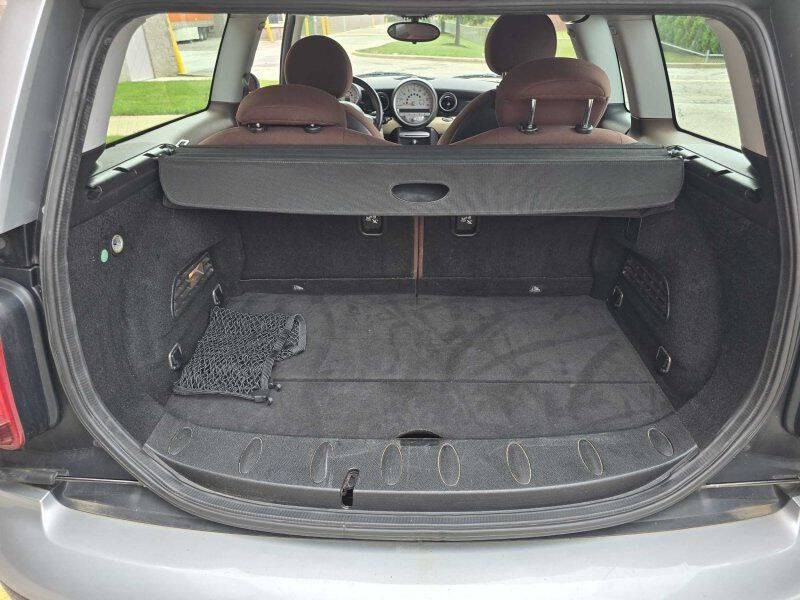 2009 MINI Cooper Clubman Image 11