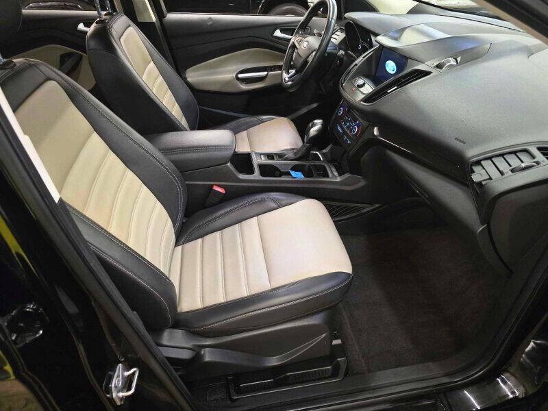 2019 Ford Escape Image 5