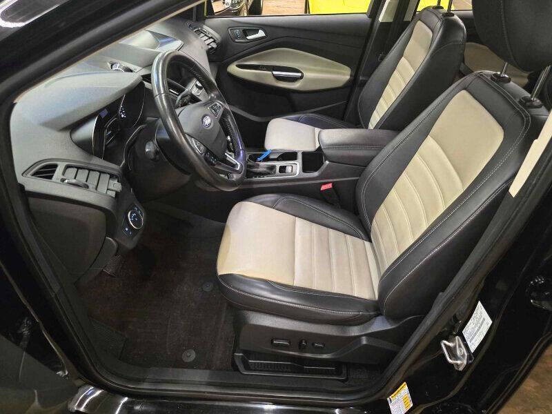 2019 Ford Escape Image 6