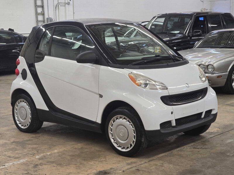 2009 smart fortwo Image 2