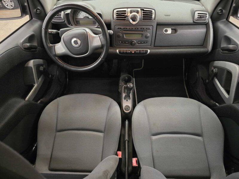 2009 smart fortwo Image 4