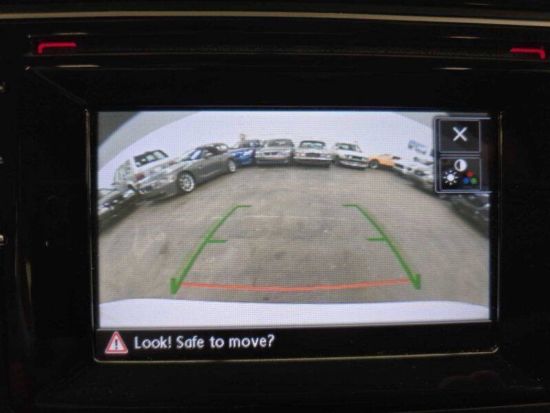 2016 Volkswagen Passat Image 10