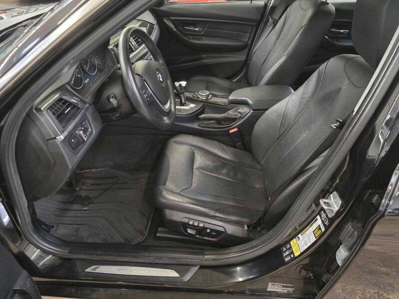 2015 BMW 3 Series Image 6