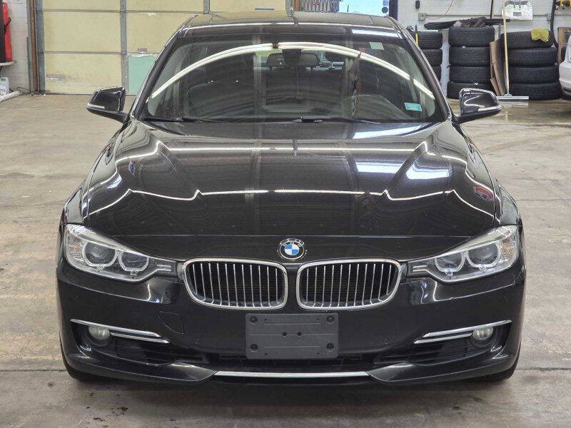 2015 BMW 3 Series Image 11