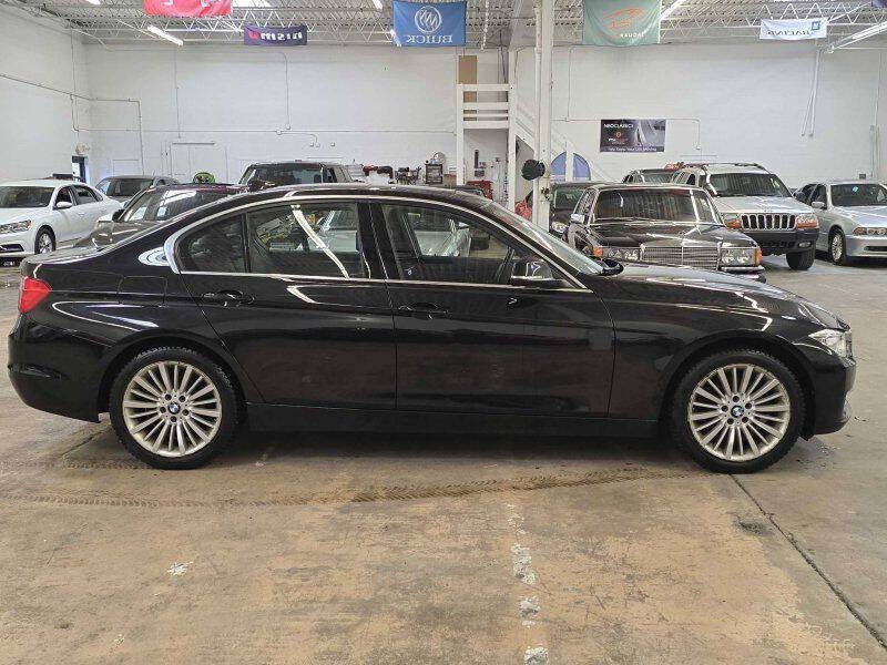 2015 BMW 3 Series Image 12