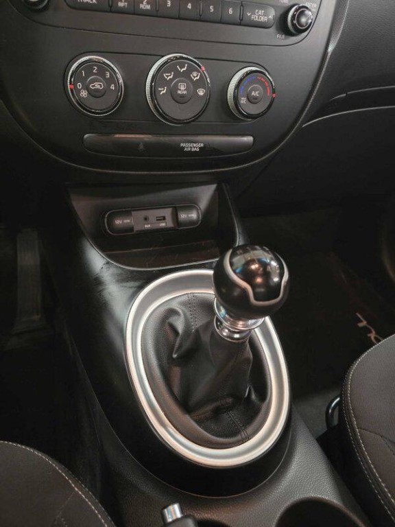 2015 Kia Soul Image 5