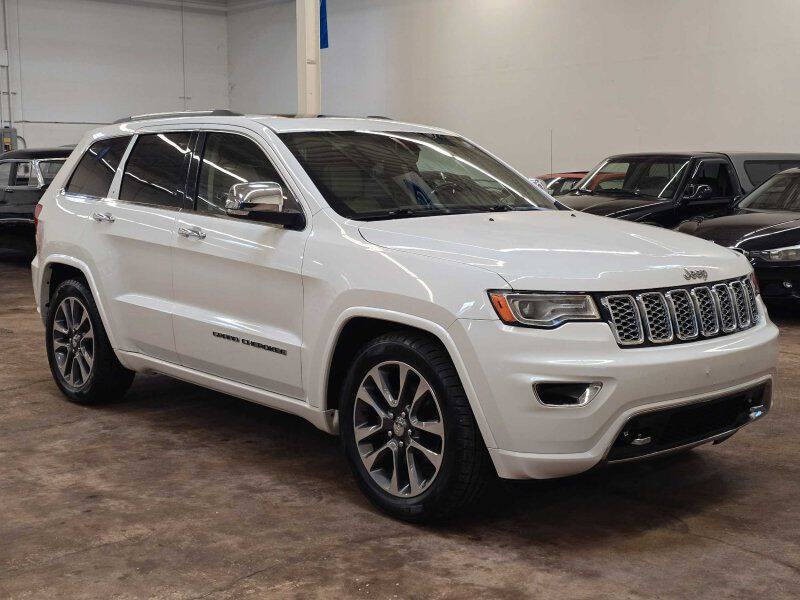 2017 Jeep Grand Cherokee Image 3