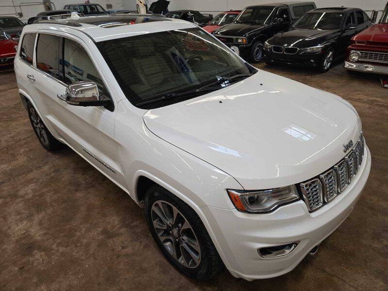 2017 Jeep Grand Cherokee Image 16