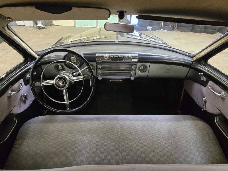 1951 Buick Super Image 10
