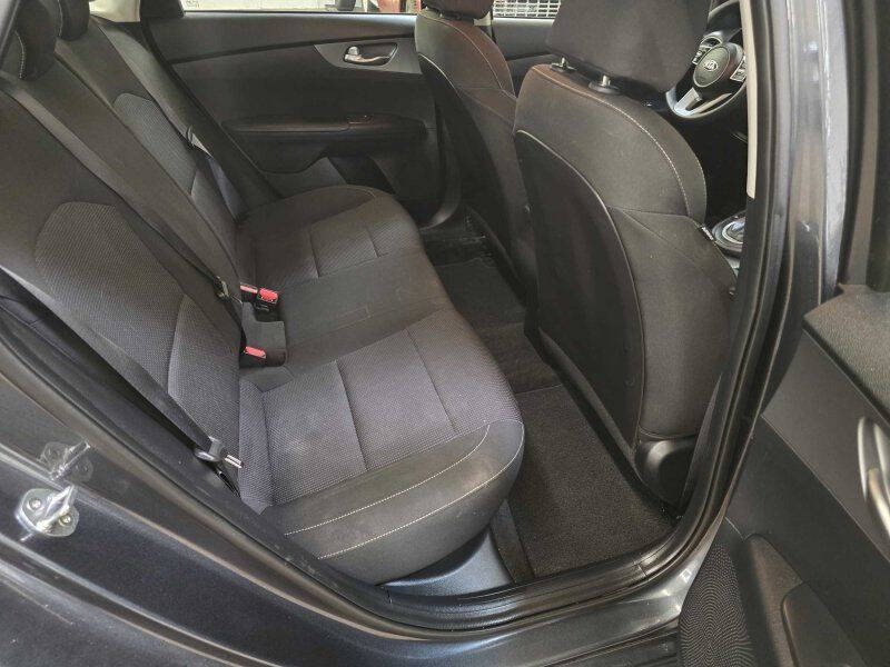 2020 Kia Forte Image 7