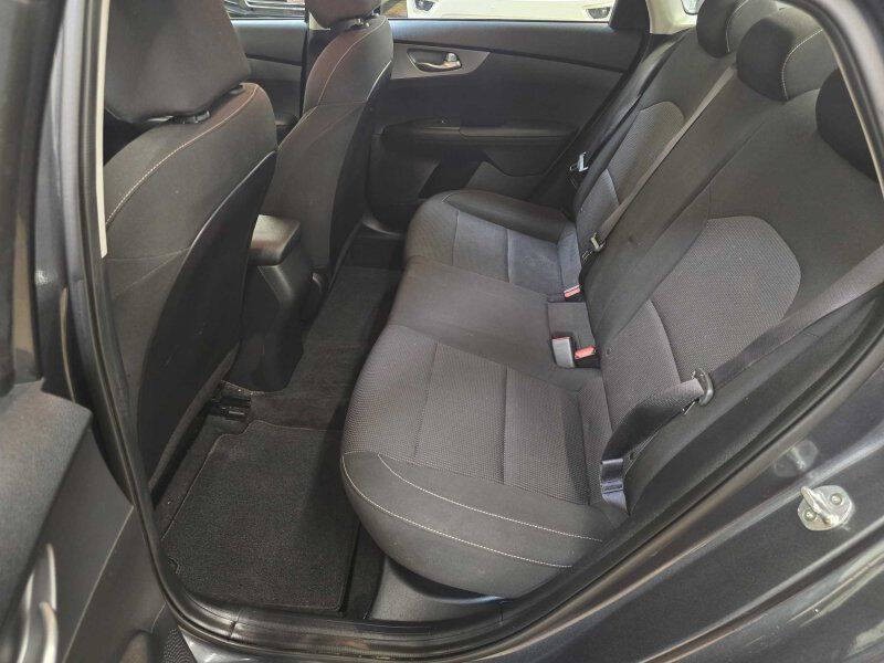 2020 Kia Forte Image 8