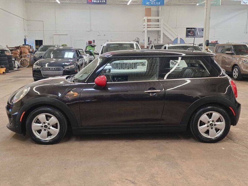 2015 MINI Cooper Image 13