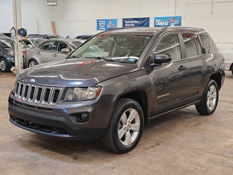 2017 Jeep Compass Image 2