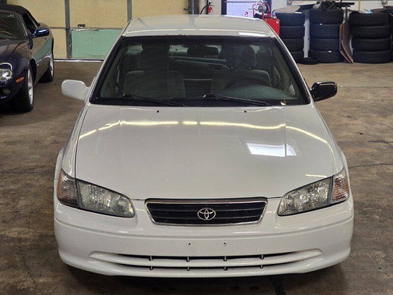 2001 Toyota Camry Image 12