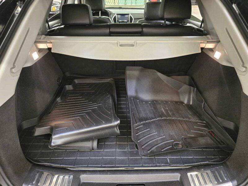 2016 Cadillac SRX Image 12