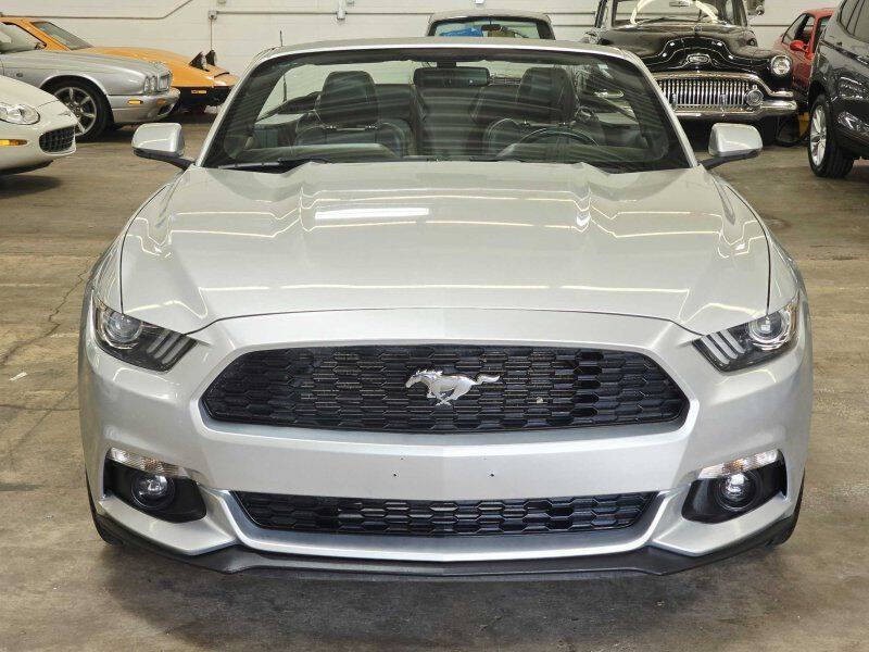 2016 Ford Mustang Image 3