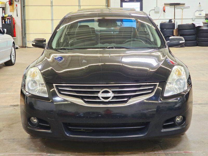 2010 Nissan Altima Image 14