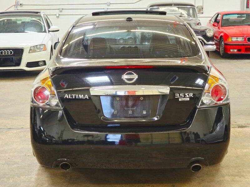 2010 Nissan Altima Image 18