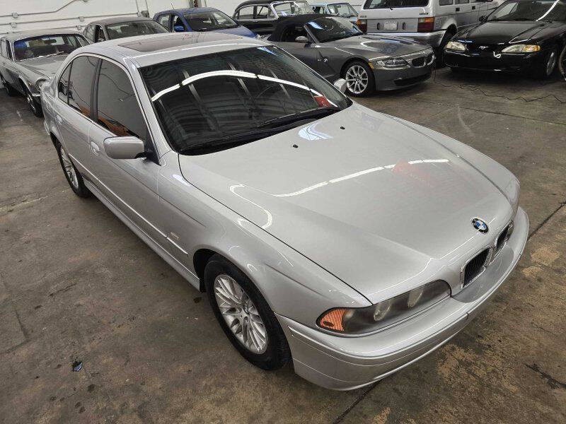 2001 BMW 5 Series Image 12