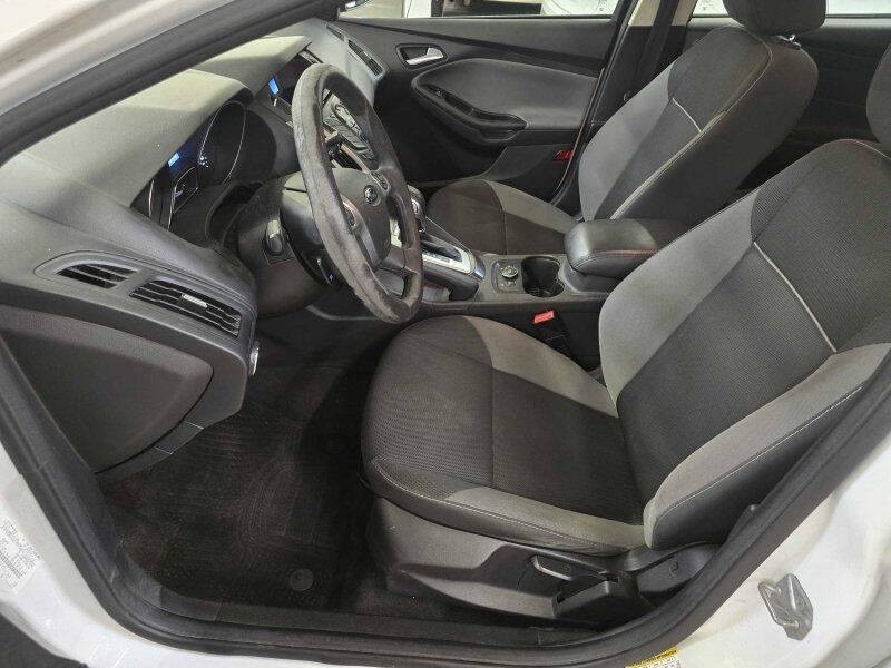 2014 Ford Focus Image 6