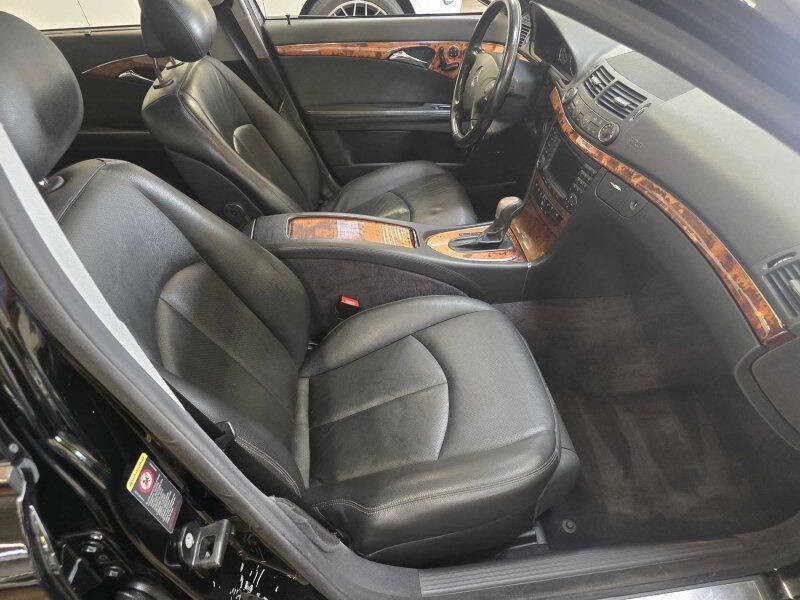 2006 Mercedes-Benz E-Class Image 5