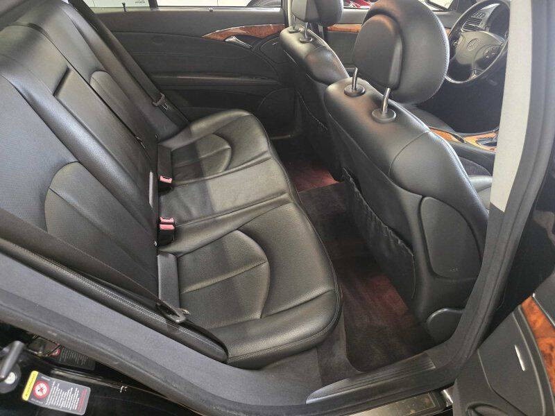 2006 Mercedes-Benz E-Class Image 7