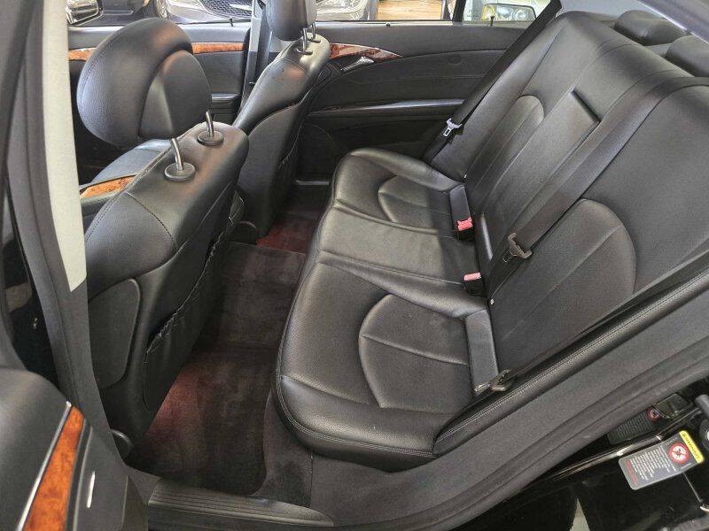 2006 Mercedes-Benz E-Class Image 8