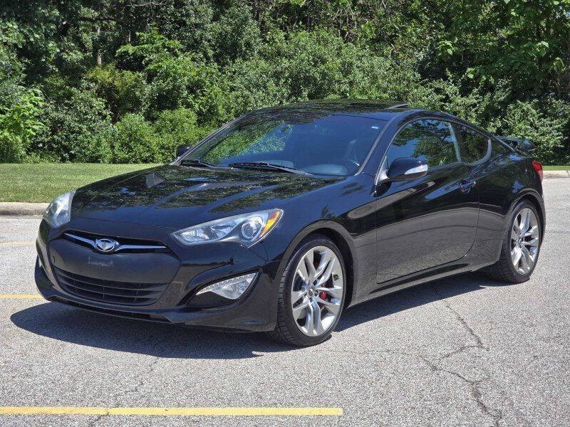2014 Hyundai Genesis Image 3