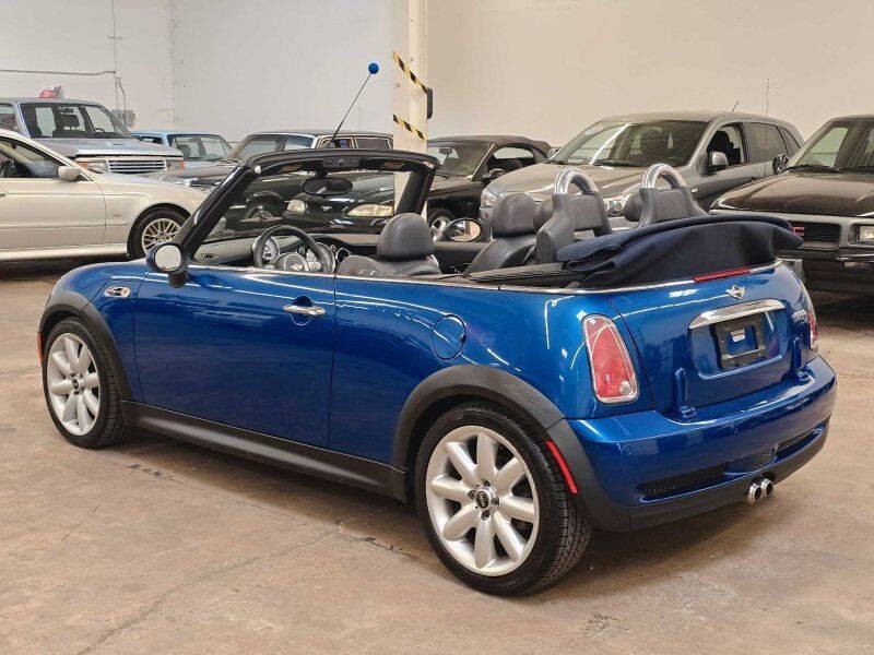 2006 MINI Cooper Image 19