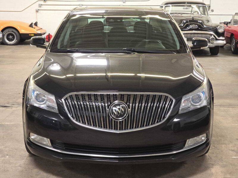 2015 Buick LaCrosse Image 2