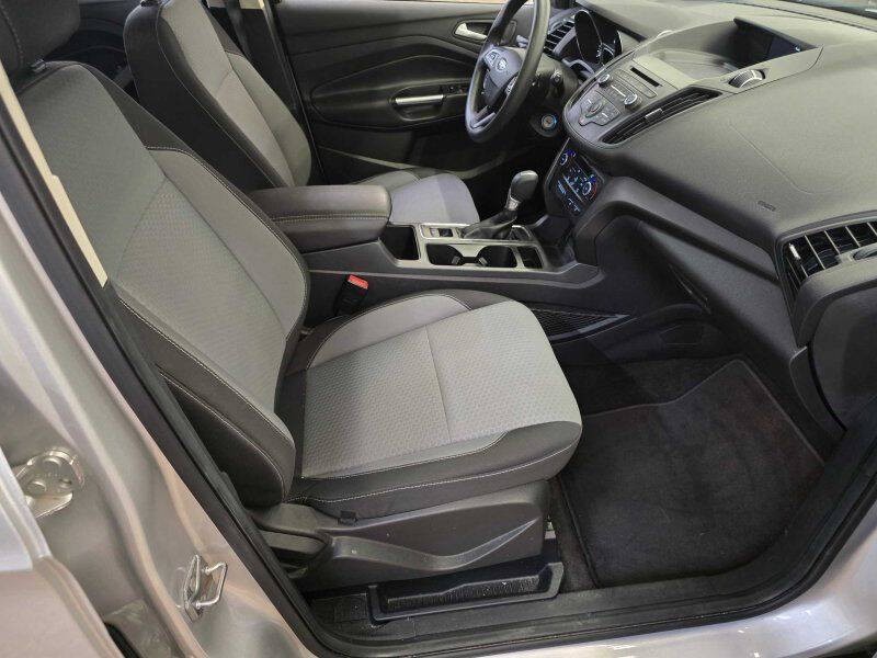 2017 Ford Escape Image 4