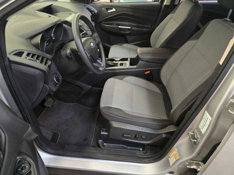 2017 Ford Escape Image 5