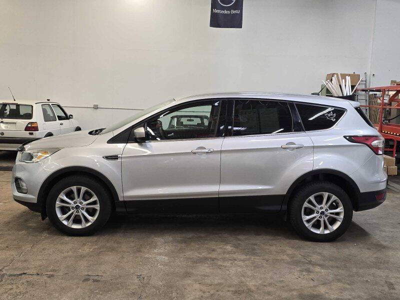2017 Ford Escape Image 11