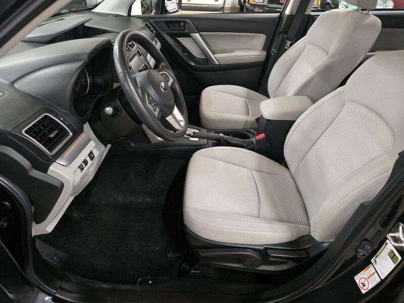 2018 Subaru Forester Image 6