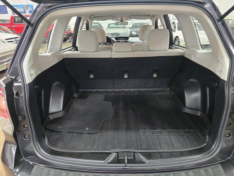 2018 Subaru Forester Image 9