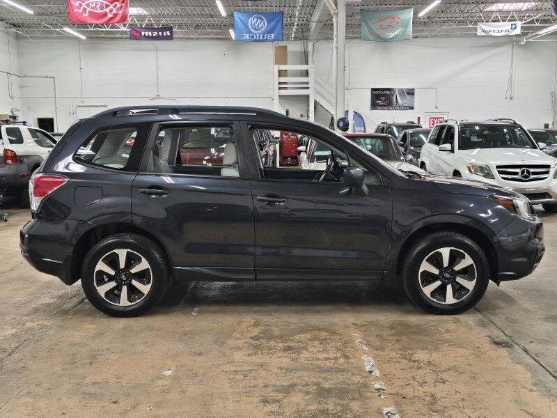 2018 Subaru Forester Image 12
