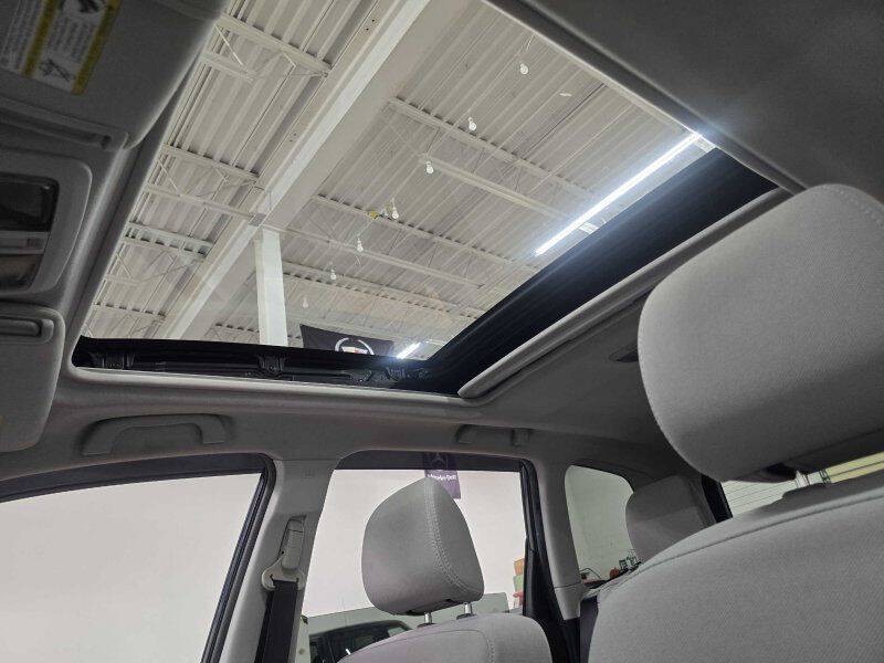 2015 Subaru Forester Image 8