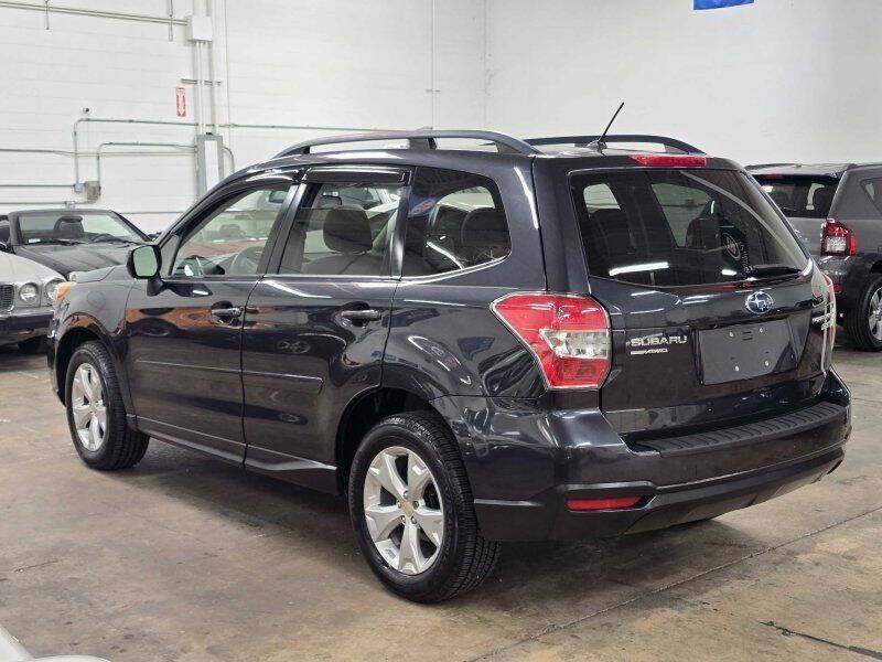 2015 Subaru Forester Image 16