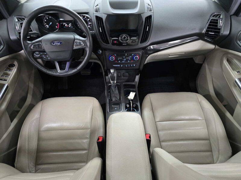 2019 Ford Escape Image 4